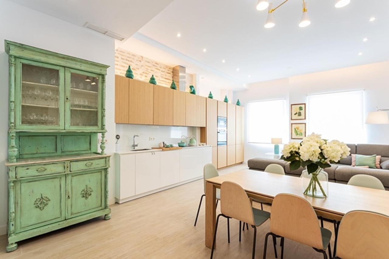 Espectacular Casa De 6 Dormitorios, 7 Banos Y 2 Terrazas เซบีญา ภายนอก รูปภาพ