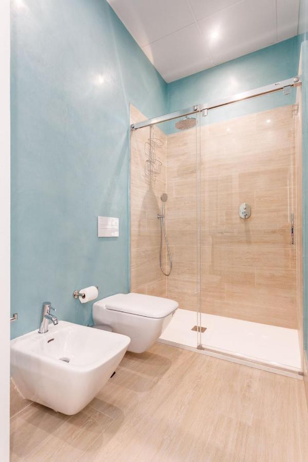 Espectacular Casa De 6 Dormitorios, 7 Banos Y 2 Terrazas เซบีญา ภายนอก รูปภาพ
